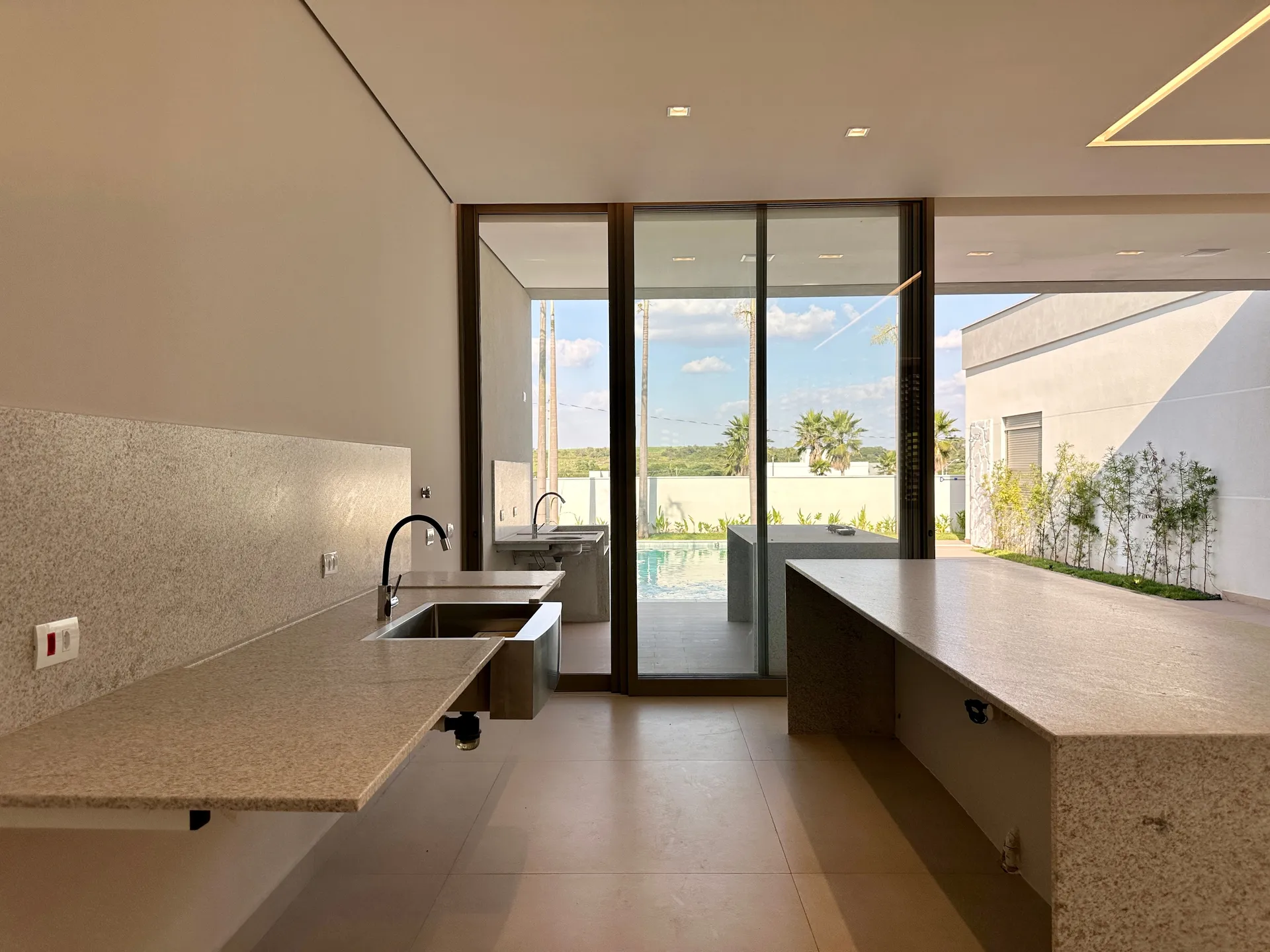 Casa, 3 quartos, 278 m² - Foto 9