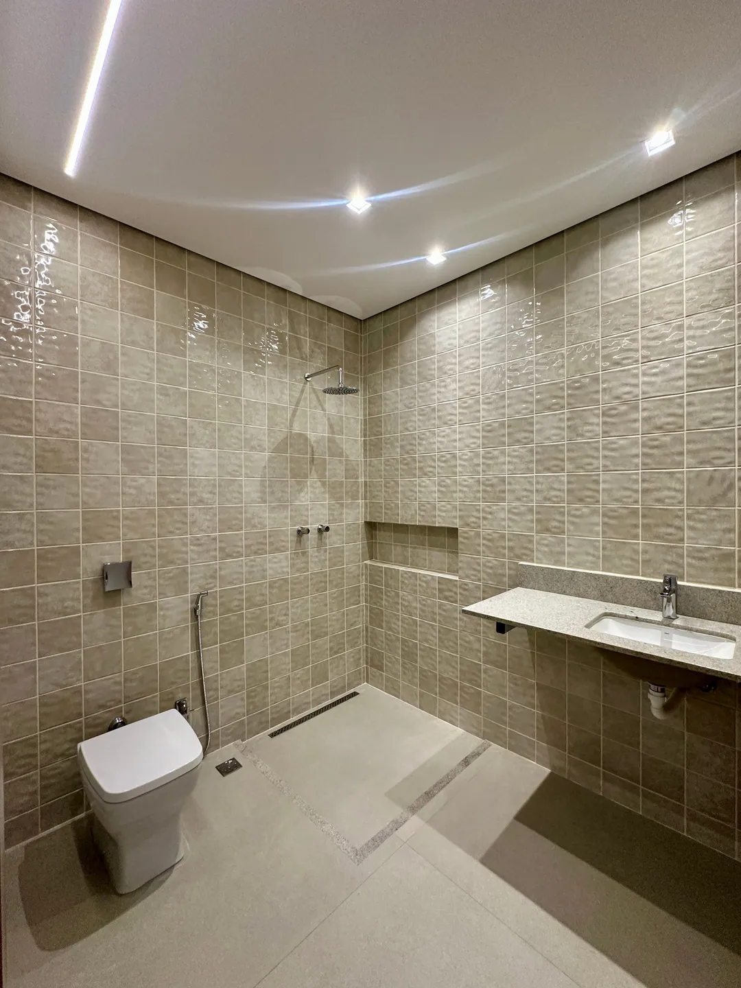 Casa, 3 quartos, 278 m² - Foto 17