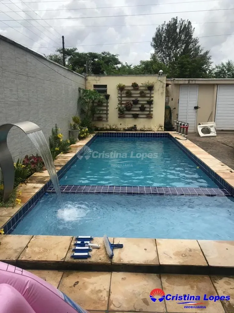 Casa, 3 quartos, 10 m² - Foto 1