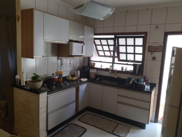 Casa com 150m² 2 quartos e 1 banheiro, à venda, no bairro Residencial Colinas em Mogi das Cruzes