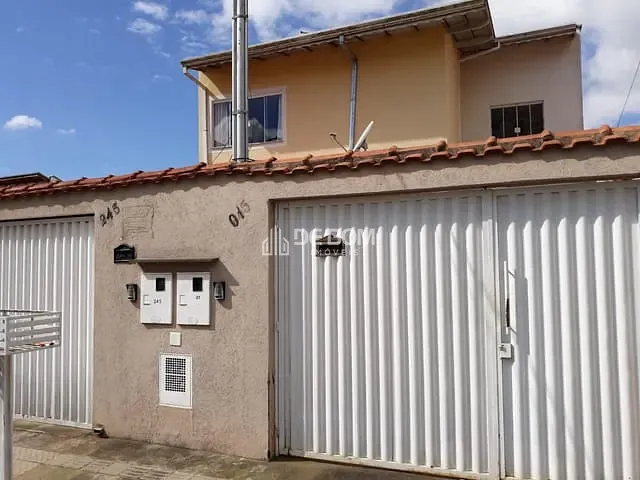 Casa com 75m² 3 quartos e 2 banheiros, à venda, no bairro Jardim Itamaraty V em Poços de Caldas
