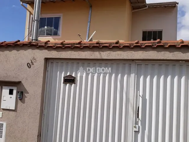 Casa com 75m² 3 quartos e 2 banheiros, à venda, no bairro Jardim Itamaraty V em Poços de Caldas