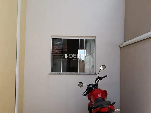 Casa com 75m² 3 quartos e 2 banheiros, à venda, no bairro Jardim Itamaraty V em Poços de Caldas
