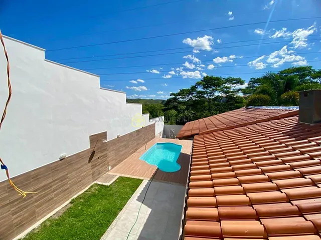 Casa com 400m² 4 quartos e 4 banheiros, à venda, no bairro Jardim Belvedere em Volta Redonda