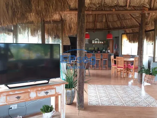 Casa com 1250m² 4 quartos e 3 banheiros, à venda ou para alugar, no bairro Condomínio Ilha do Sol em Primeiro de Maio