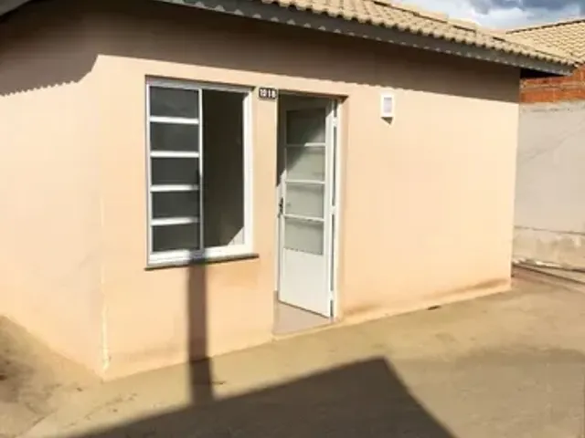 Casa com 200m² 2 quartos e 1 banheiro, à venda, no bairro Parque Residencial da Fraternidade em São José do Rio Preto