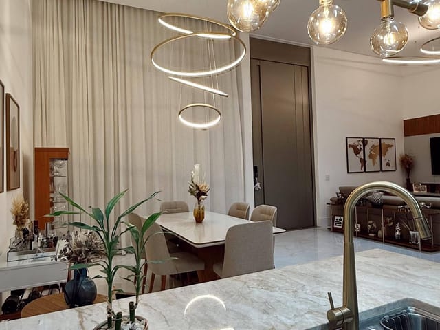 Casa com 500m² 3 quartos e 2 banheiros, à venda, no bairro Boulevard Lagoa em Serra