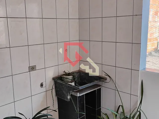 Casa com 125m² 3 quartos e 2 banheiros, à venda, no bairro Vila Emílio em Mauá