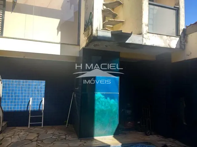 Casa com 290m² 5 quartos e 4 banheiros, à venda, no bairro Jardim Interlagos em Campinas