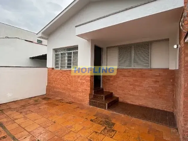 Casa com 1m², para alugar, no bairro Vila Indaiá em Rio Claro