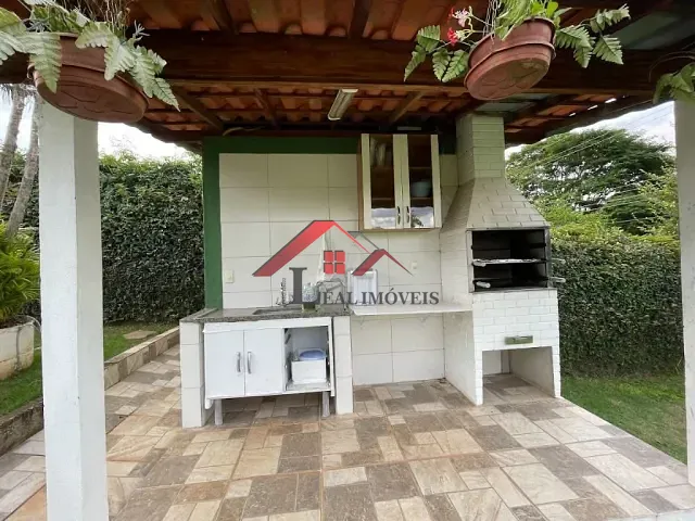 Casa com 1000m² 4 quartos e 6 banheiros, à venda, no bairro Jardim Leonor em Itatiba