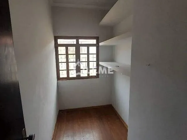 Casa com 300m² 3 quartos e 3 banheiros, à venda, no bairro Jardim São Domingos em Mococa