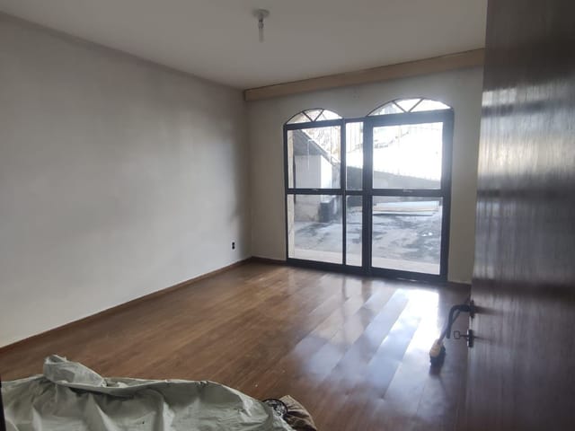 Foto do Casa - Casa para locação, Centro, Lavras, MG | Burgarelli Imóveis