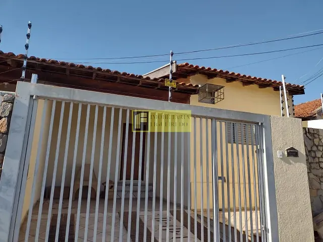 Casa com 100m² 3 quartos e 3 banheiros, para alugar, no bairro Jardim América em São José do Rio Preto