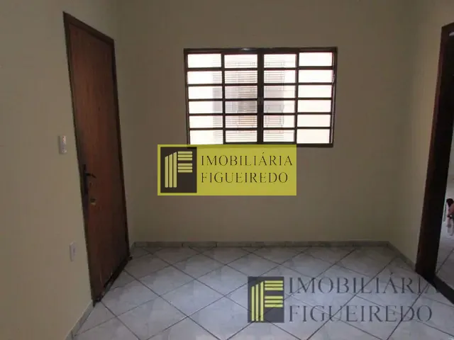 Casa com 100m² 3 quartos e 3 banheiros, para alugar, no bairro Jardim América em São José do Rio Preto
