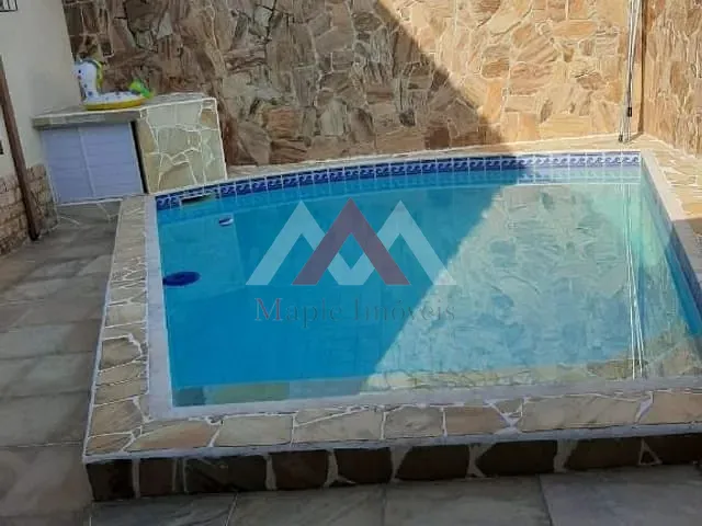 Casa com 360m² 6 quartos e 5 banheiros, à venda, no bairro Piratininga em Niterói