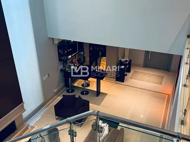 Casa 3 quartos e 6 banheiros, à venda, no bairro Alphaville em Santana de Parnaíba