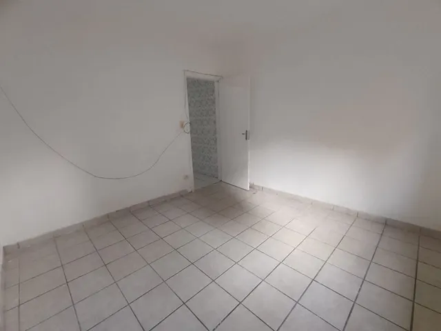 Casa com 200m² 1 quarto e 1 banheiro, para alugar, no bairro Vila Regente Feijó em São Paulo