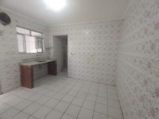 Casa com 200m² 1 quarto e 1 banheiro, para alugar, no bairro Vila Regente Feijó em São Paulo