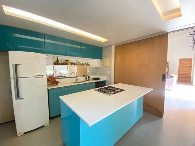 Casa com 678m² 1 quarto e 2 banheiros, à venda, no bairro Jardim Itatiaia 2 em Londrina