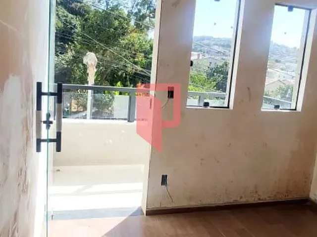 Casa 3 quartos e 2 banheiros, à venda, no bairro Dom Pedro I em São José da Lapa