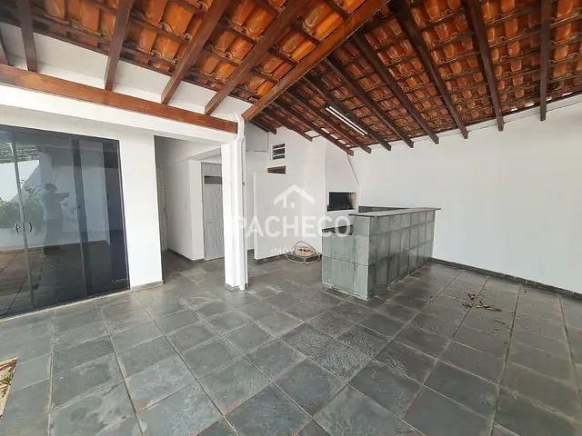 Casa 4 quartos e 3 banheiros, à venda ou para alugar, no bairro Jardim Alfa em Santa Bárbara D'Oeste