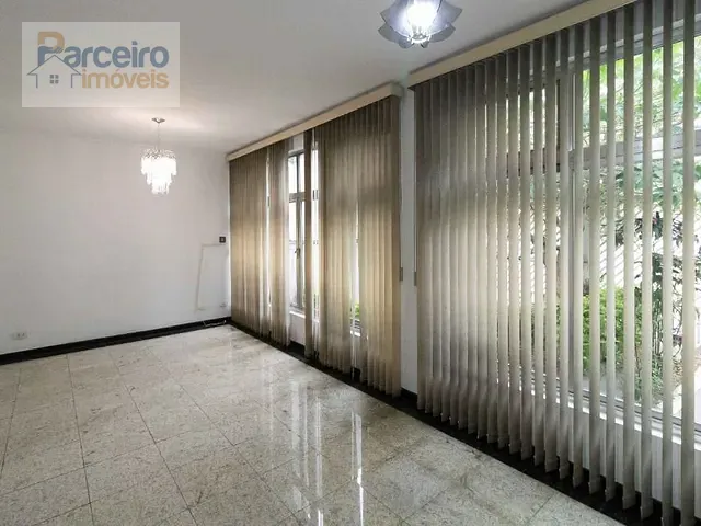 Casa com 350m² 4 quartos e 5 banheiros, à venda, no bairro Vila Aricanduva em São Paulo