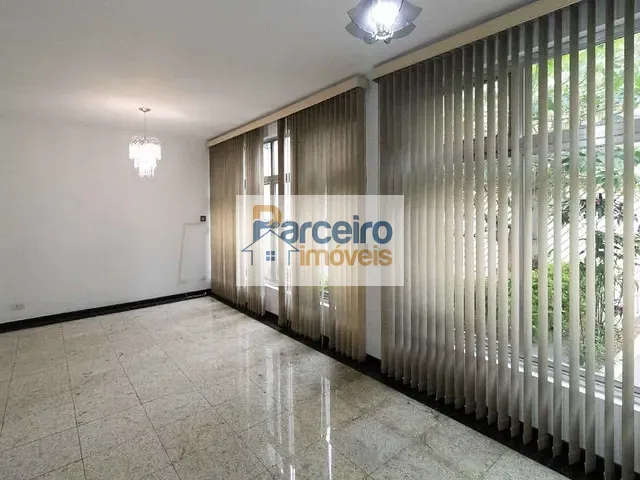 Casa com 350m² 4 quartos e 5 banheiros, à venda, no bairro Vila Aricanduva em São Paulo