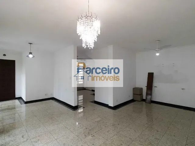 Casa com 350m² 4 quartos e 5 banheiros, à venda, no bairro Vila Aricanduva em São Paulo