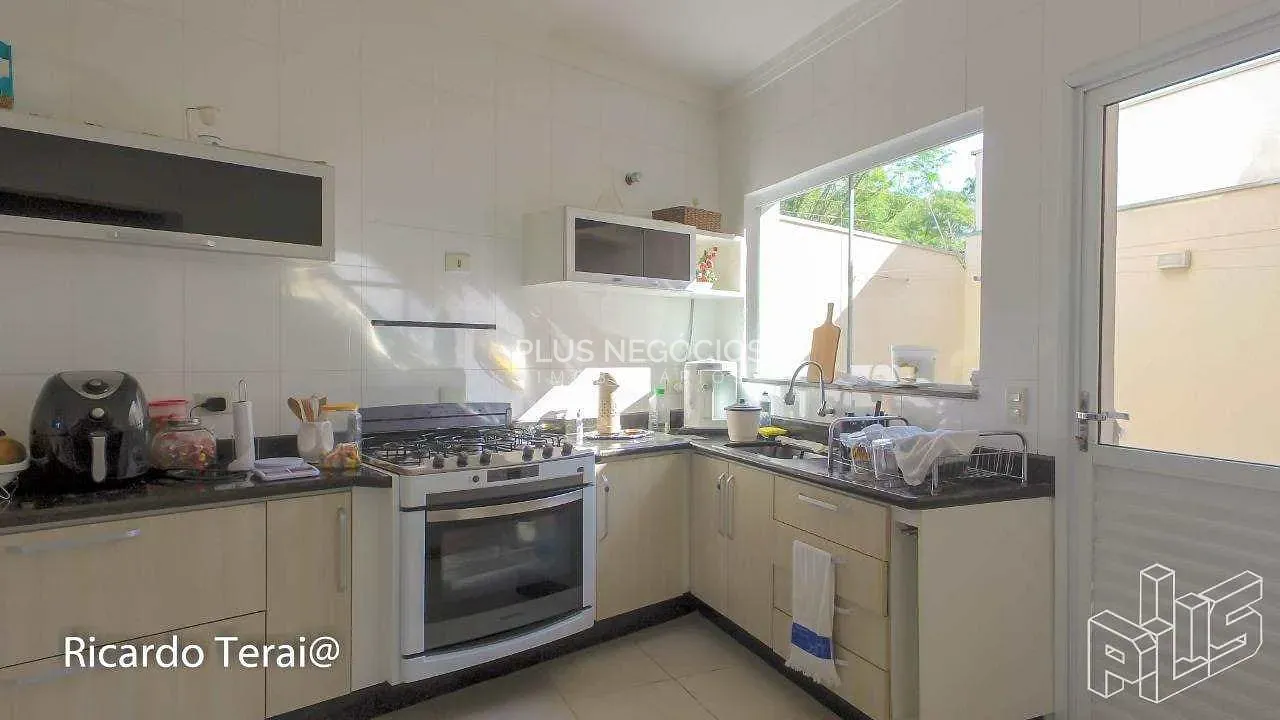 Casa, 3 quartos, 278 m² - Foto 9