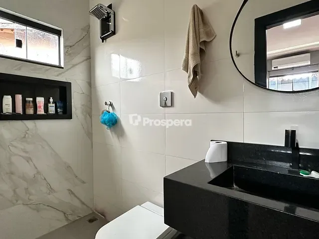 Casa com 302m² 3 quartos e 2 banheiros, à venda, no bairro Residencial Araguaia em Anápolis