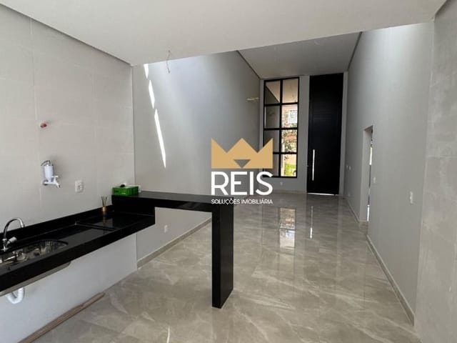 Casa com 120m² 3 quartos e 1 banheiro, à venda, no bairro Guaratiba em Rio de Janeiro