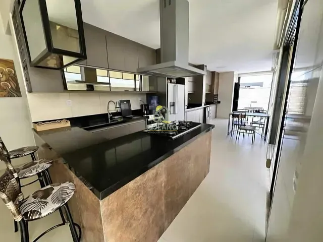 Casa com 152m² 3 quartos e 4 banheiros, à venda, no bairro Parqville Pinheiros em Aparecida de Goiânia