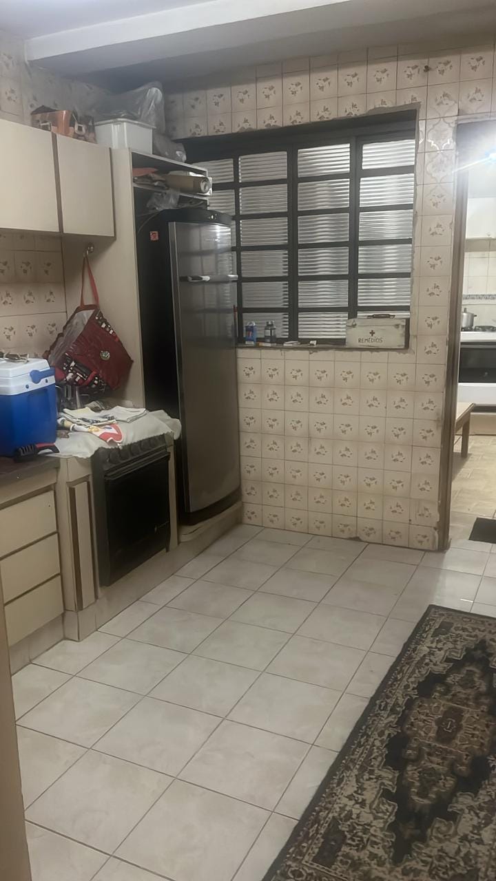 Casa para alugar com 3 quartos, 120m² - Foto 4