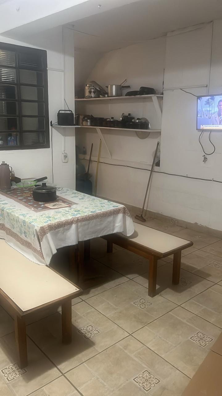 Casa para alugar com 3 quartos, 120m² - Foto 8