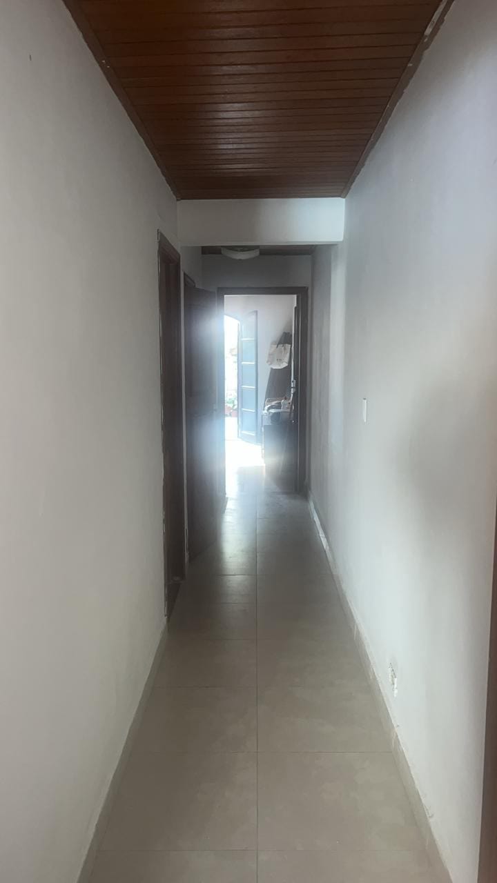 Casa para alugar com 3 quartos, 120m² - Foto 26