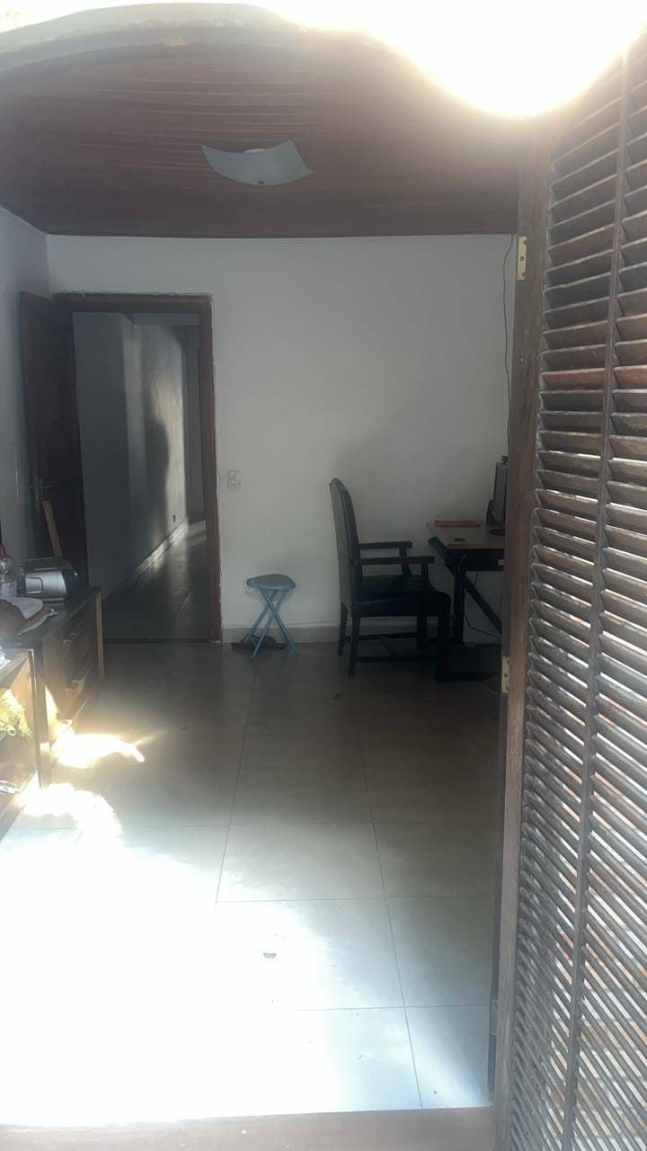 Casa para alugar com 3 quartos, 120m² - Foto 25