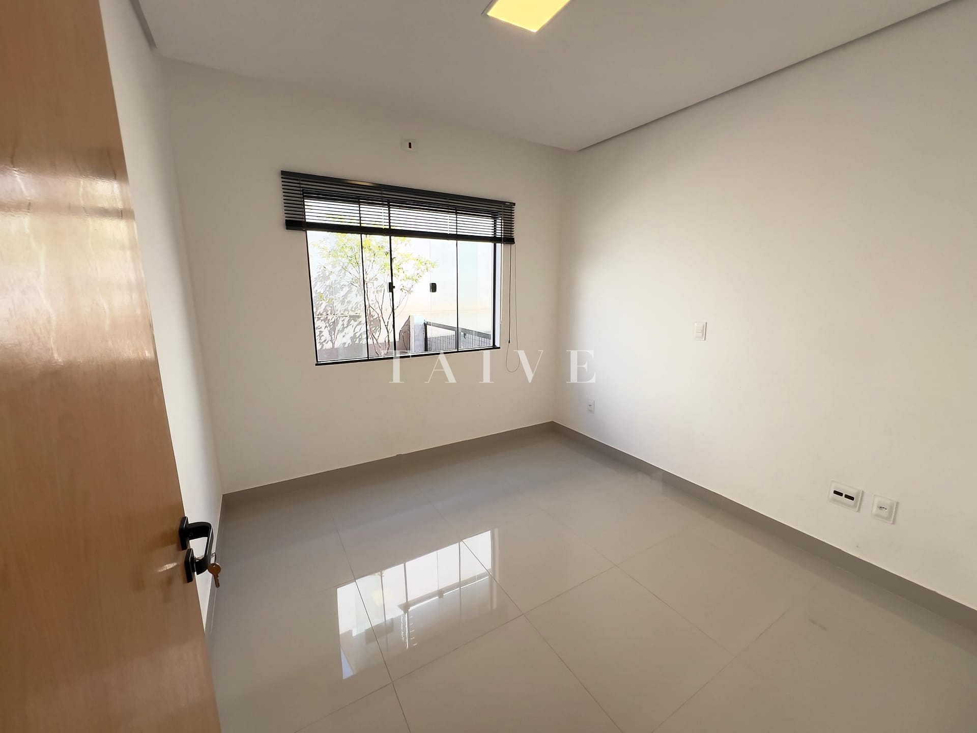 Casa à venda com 3 quartos, 118m² - Foto 19