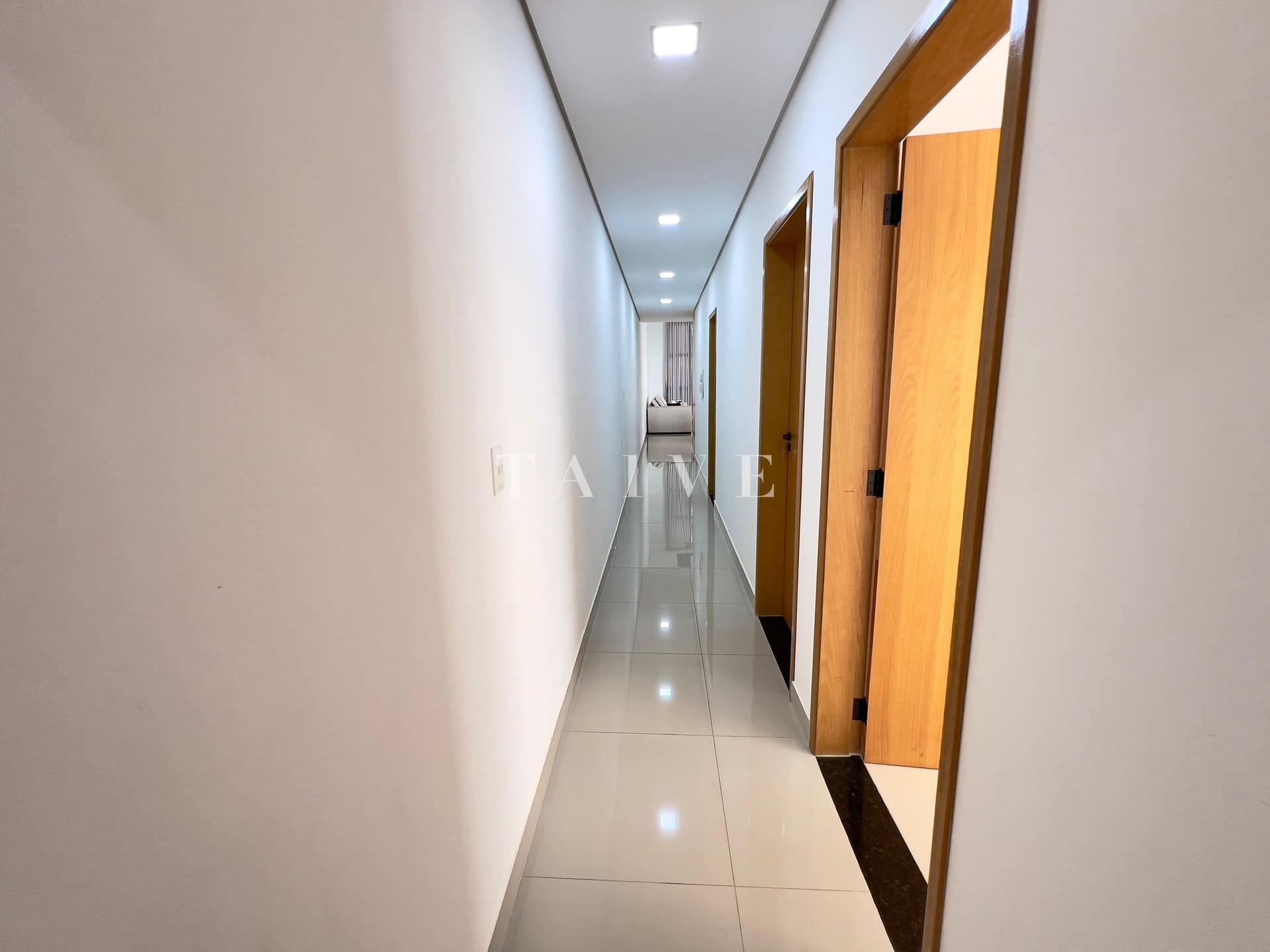 Casa à venda com 3 quartos, 118m² - Foto 20