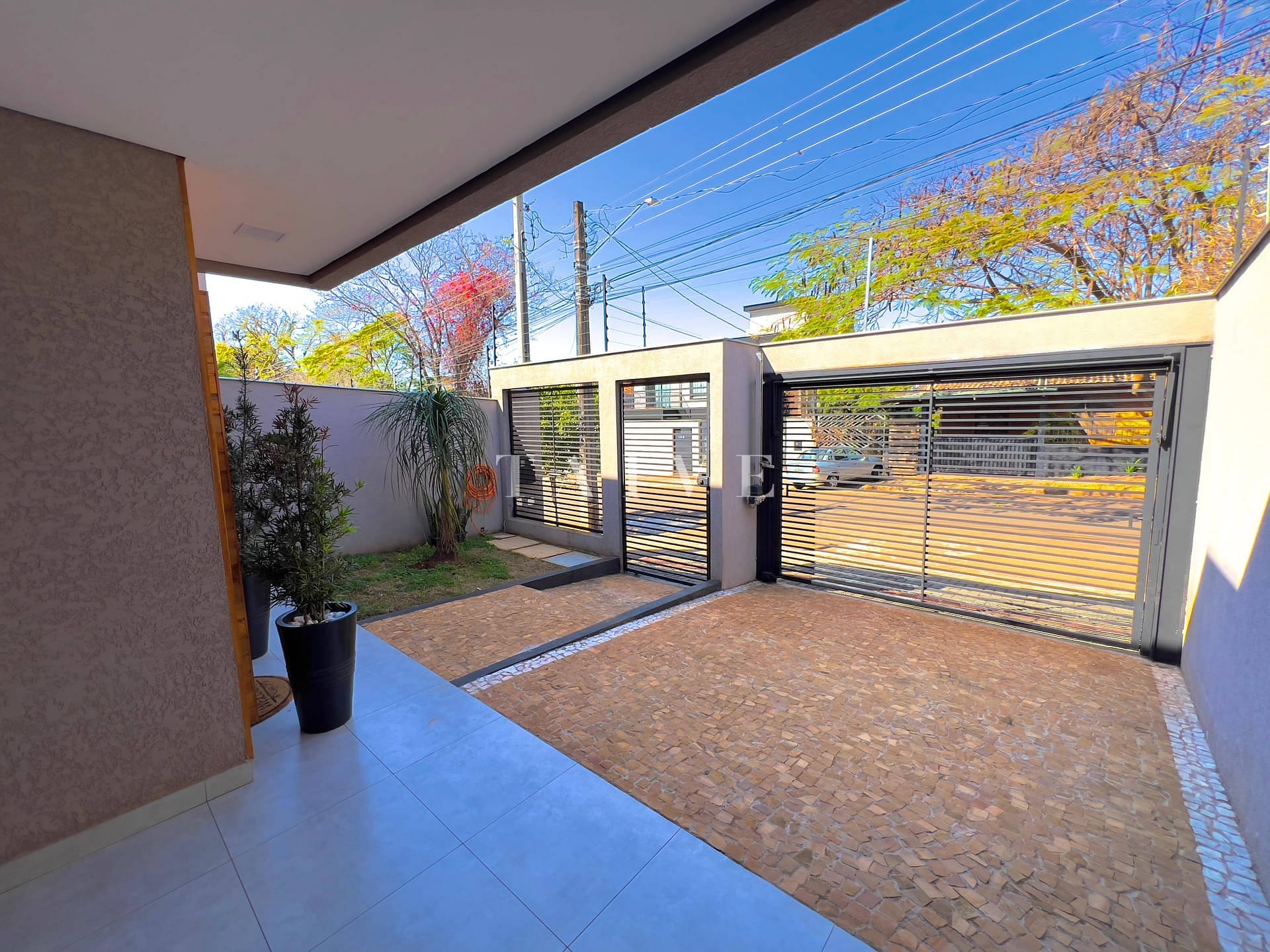 Casa à venda com 3 quartos, 118m² - Foto 4