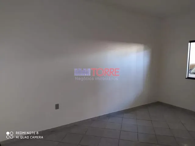 Casa 6 quartos e 6 banheiros, à venda, no bairro Hernani Sá em Ilhéus
