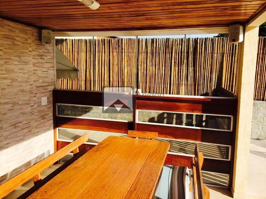 Casa à venda com 3 quartos, 236m² - Foto 34