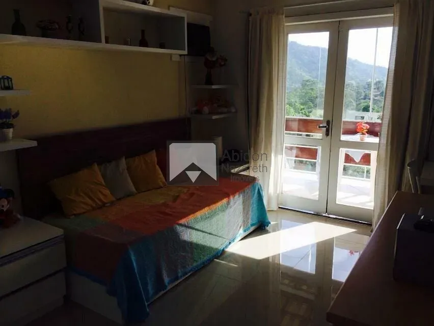 Casa, 3 quartos, 236 m² - Foto 24