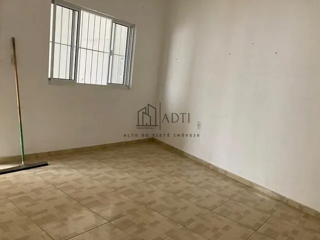 Casa 1 quarto e 1 banheiro, à venda, no bairro Parque Olimpico em Mogi das Cruzes