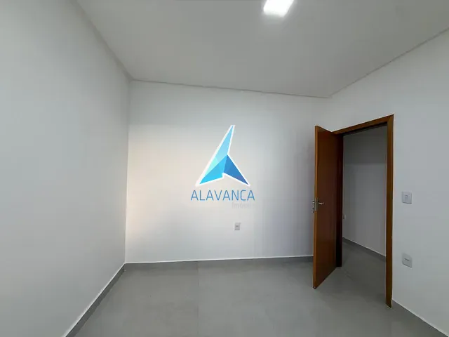 Casa com 142m² 3 quartos e 2 banheiros, à venda, no bairro Alto Esplanada em Governador Valadares