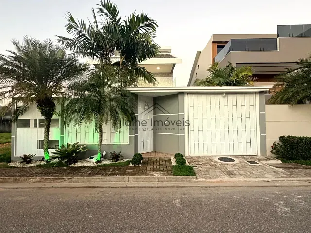 Casa com 300m² 4 quartos e 4 banheiros, à venda, no bairro Recreio dos Bandeirantes em Rio de Janeiro
