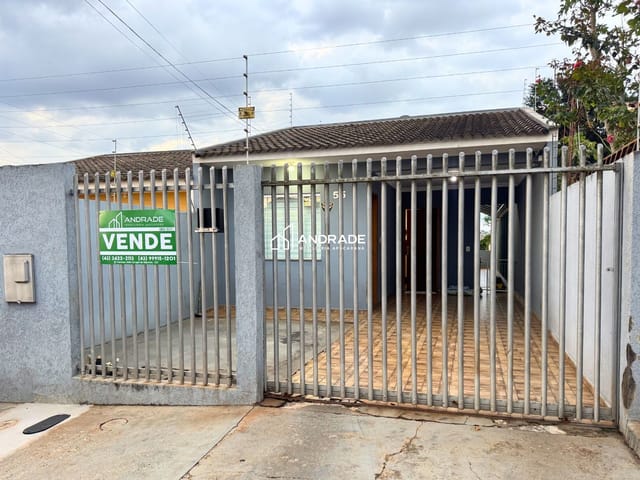 Casa com 216m² 2 quartos e 1 banheiro, à venda, no bairro Jardim Paraíso em Apucarana