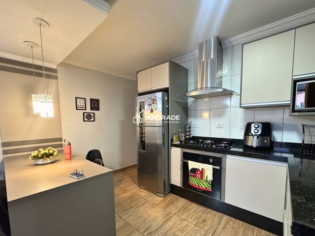 Casa com 216m² 2 quartos e 1 banheiro, à venda, no bairro Jardim Paraíso em Apucarana