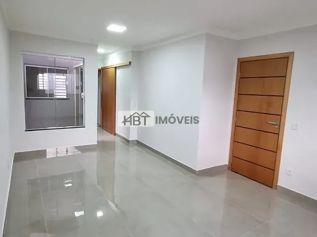 Casa com 225m² 3 quartos e 3 banheiros, à venda, no bairro Jardim Solange em Bauru