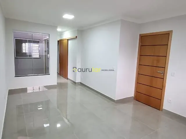 Casa com 225m² 3 quartos e 3 banheiros, à venda, no bairro Jardim Solange em Bauru